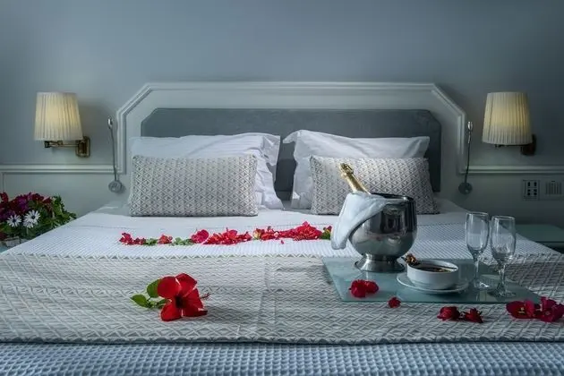 Luxury Tek Büyük Yataklı Oda, 1 Büyük (Queen) Boy Yatak, Deniz Manzaralı