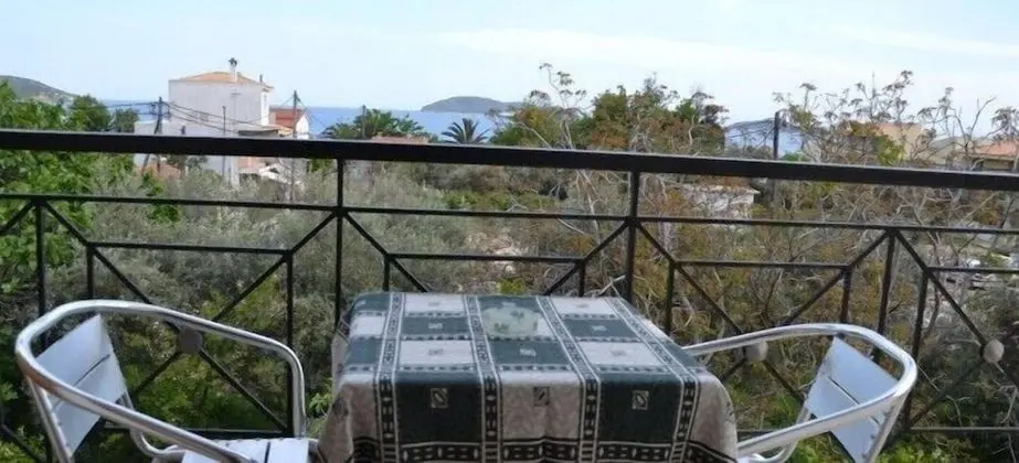 Deluxe Stüdyo, Deniz Manzaralı (for 4)