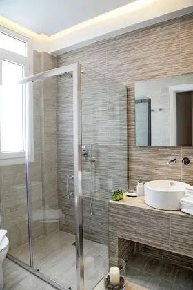 Odyssey, 120m2 Apartment-Balcony with Acropolis view & sauna