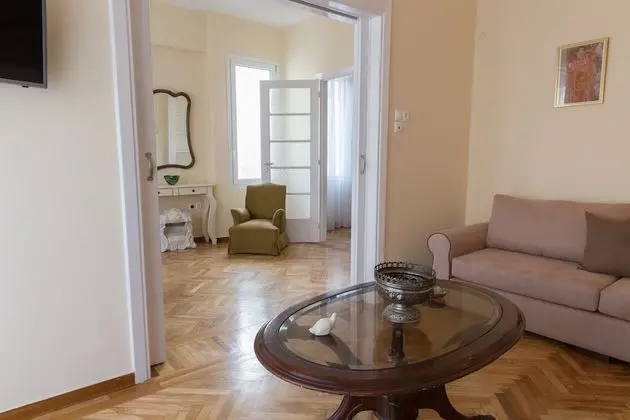 Zeus 115m2 Penthouse Apartment - Balcony with Acropolis View