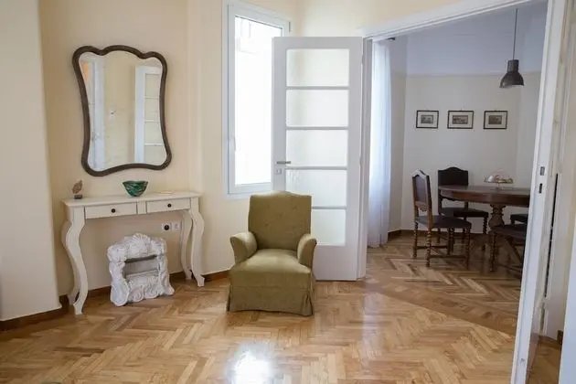 Zeus 115m2 Penthouse Apartment - Balcony with Acropolis View