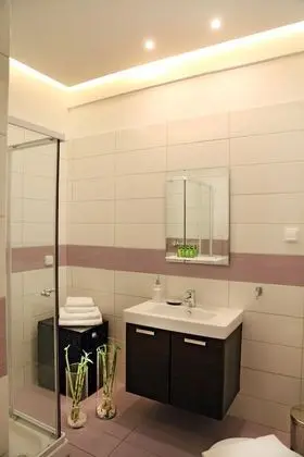Zeus 115m2 Penthouse Apartment - Balcony with Acropolis View