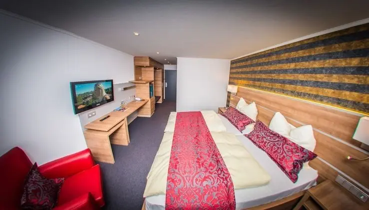 Comfort Büyük Yataklı Tek Kişilik Oda