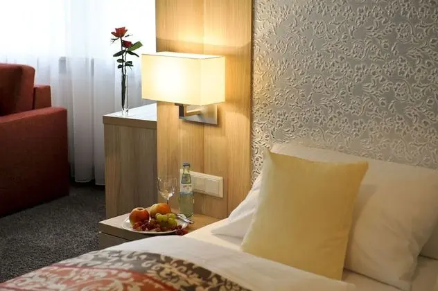 Deluxe Tek Büyük veya İki Ayrı Yataklı Oda