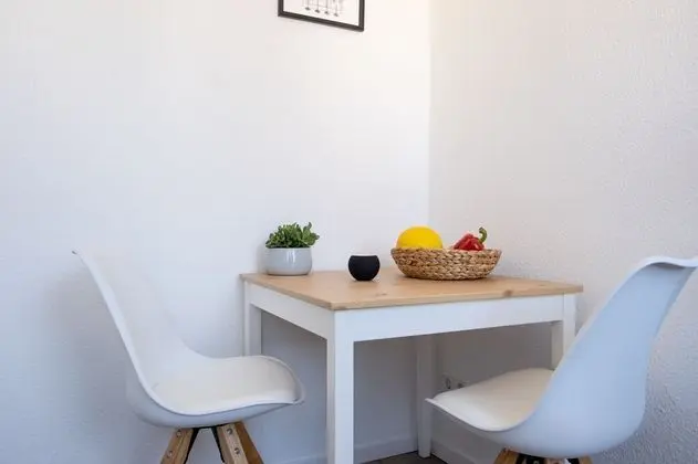 Business Stüdyo (incl. final cleaning fee of 25 EUR)
