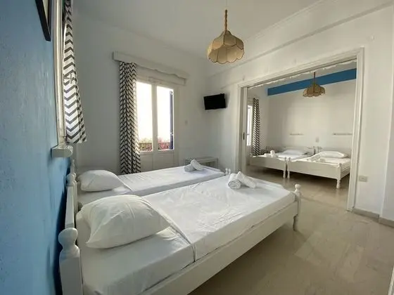 Quad Room