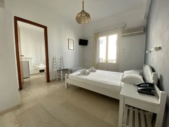 Quad Room
