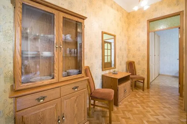 Family Apart Daire, Birden Çok Yatak, Avlu Manzaralı