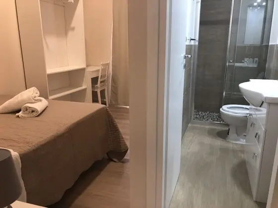 Basic Tek Büyük Yataklı Oda