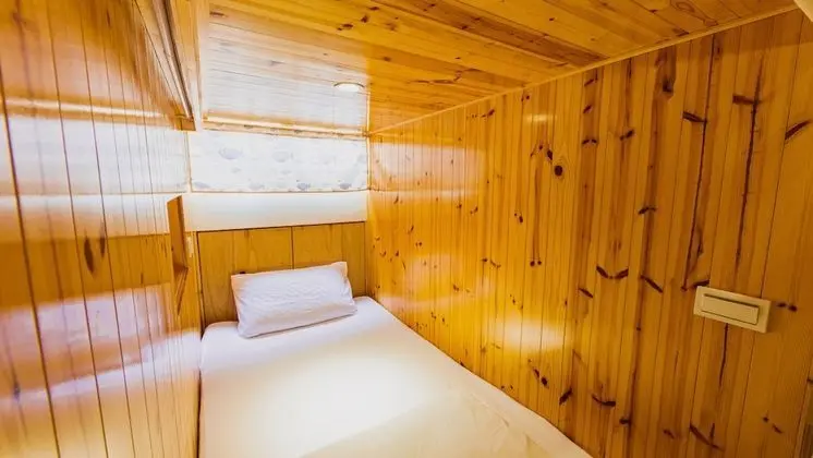 Comfort Ortak Ranzalı Oda, Sadece kadınlar için