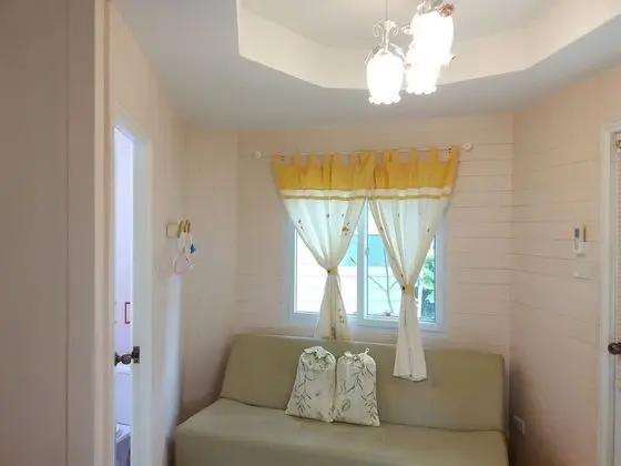 Iris House