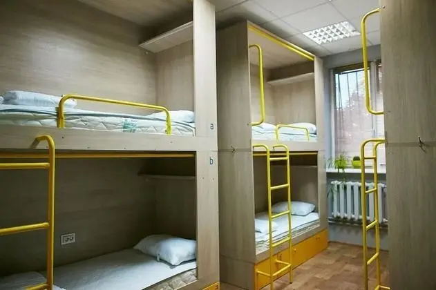Ortak Ranzalı Oda, Sadece erkekler için (6 beds)