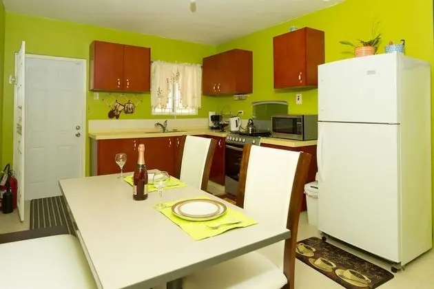Family Ev, 2 Yatak Odası, Mutfak, Kısmi Deniz Manzarası