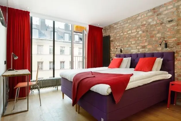 Standard Tek Büyük Yataklı Oda