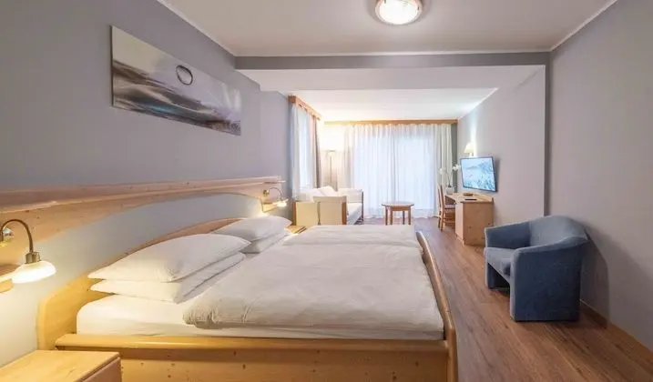 Deluxe Dört Kişilik Oda, 1 Yatak Odası