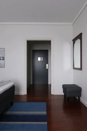 Üç Kişilik Oda