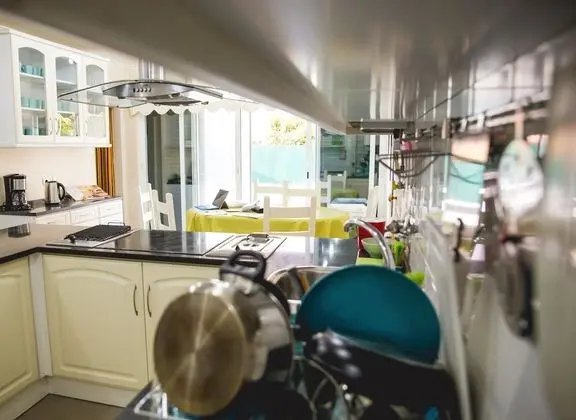 Ortak Ranzalı Oda, Ortak Banyo (21 Beds)
