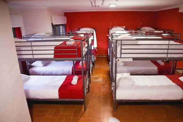 Ortak Ranzalı Oda, Ortak Banyo (21 Beds)