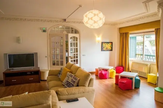 Ortak Ranzalı Oda, Ortak Banyo (21 Beds)