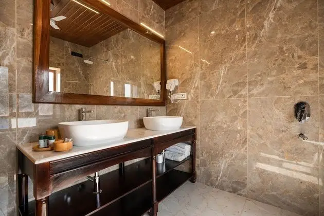 Deluxe Tek Büyük Yataklı Oda, 1 En Büyük (King) Boy Yatak, Sigara İçilmez