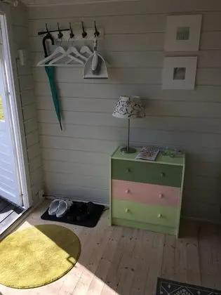 Kulübe, Ortak Banyo, Bahçeli