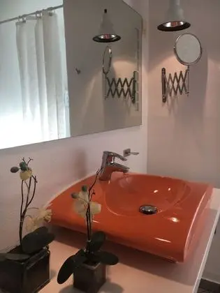 Comfort İki Ayrı Yataklı Oda, Ortak Banyo