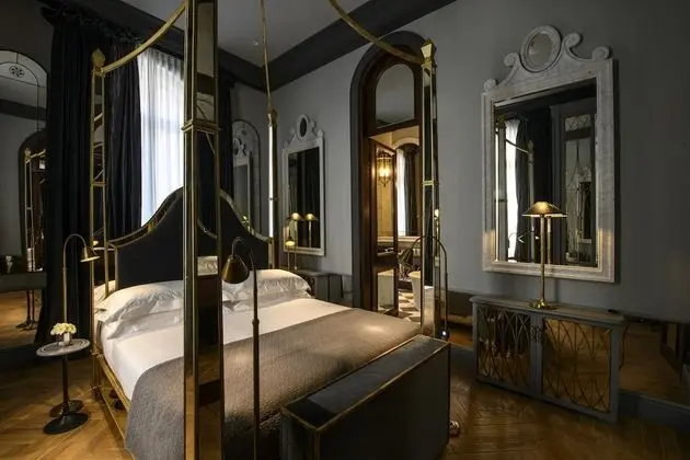 Presidential Suite Bristol (Suite Temptation)