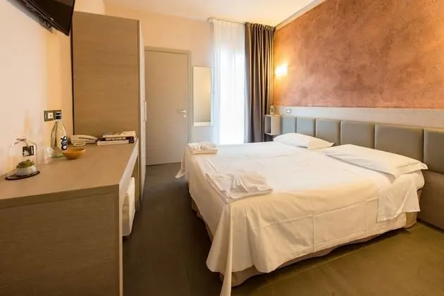 Economy Tek Büyük Yataklı Oda, Balkon