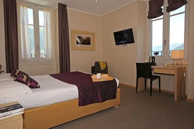 Tek Büyük Yataklı Oda, Göl Manzaralı