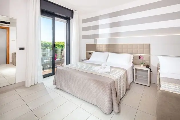 Superior Üç Kişilik Oda, Balkon