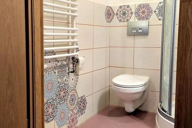 Tek Büyük Yataklı Oda, Banyolu/Duşlu