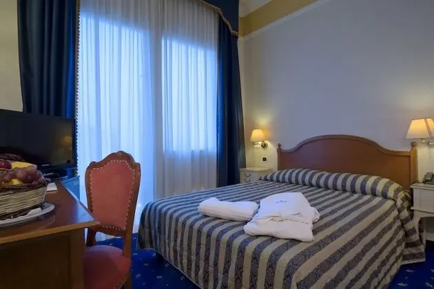 Tek Kişilik Oda