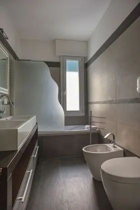 Classic Apart Daire, 3 Yatak Odası, Mutfak, Denize Sıfır
