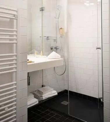 Apart Daire, 3 Yatak Odası, Küçük Mutfak