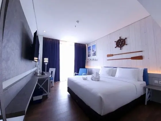 Deluxe Tek Büyük Yataklı Oda