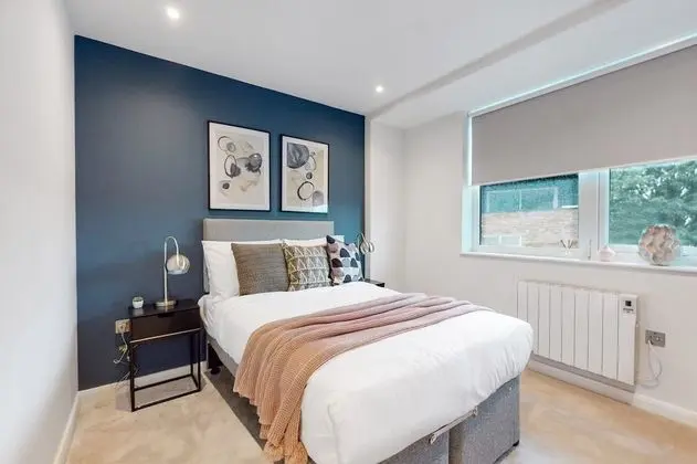 1 bedroom, 1 bathroom
