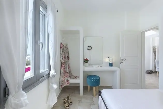 Villa, 3 Yatak Odası, Kişiye Özel Havuzlu, Deniz Manzaralı (Caldera)