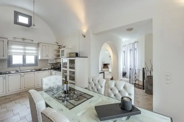 Villa, 3 Yatak Odası, Kişiye Özel Havuzlu, Deniz Manzaralı (Caldera)