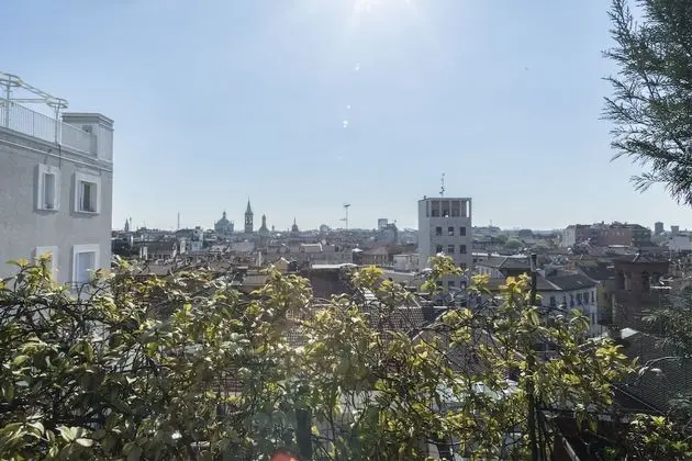 Çatı Katı Süiti (Penthouse)