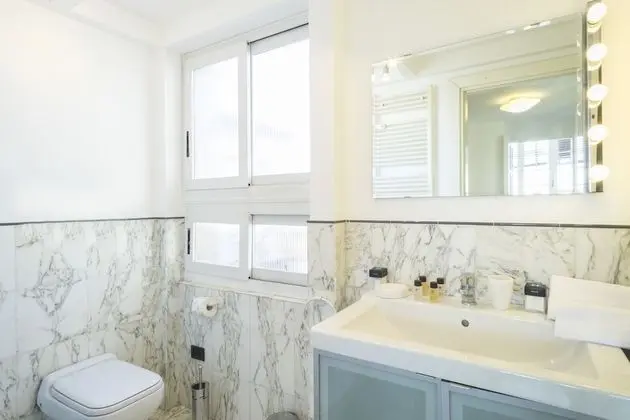 Çatı Katı Süiti (Penthouse)