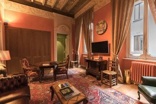 Apart Daire, 1 Büyük (Queen) Boy Yatak