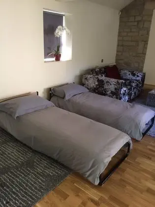 Exclusive Tek Büyük Yataklı Oda