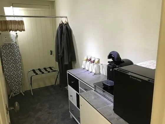 Exclusive Tek Büyük Yataklı Oda