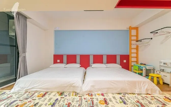 Deluxe Dört Kişilik Oda