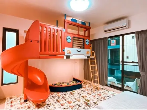 Deluxe Dört Kişilik Oda