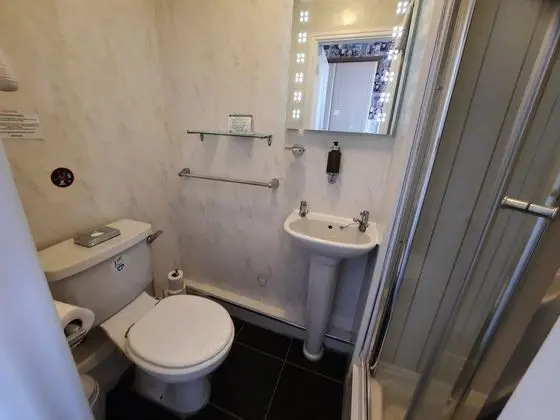 Nr.2 - Cosy Double 1st Floor with Seaview