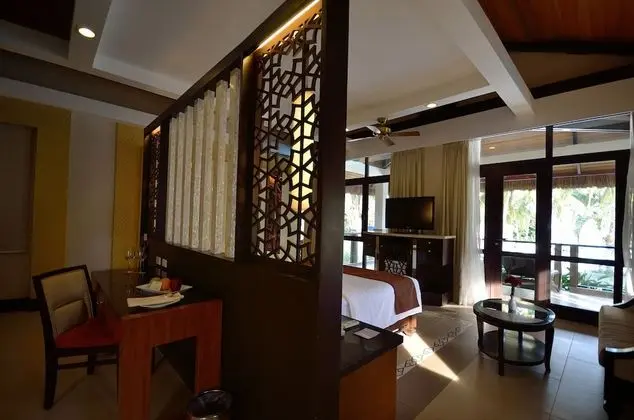 Pool Villa (1 king bed or 2 single beds)