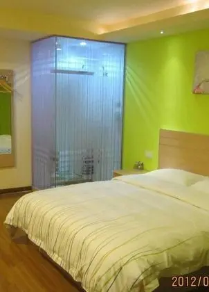 Design Tek Büyük Yataklı Oda