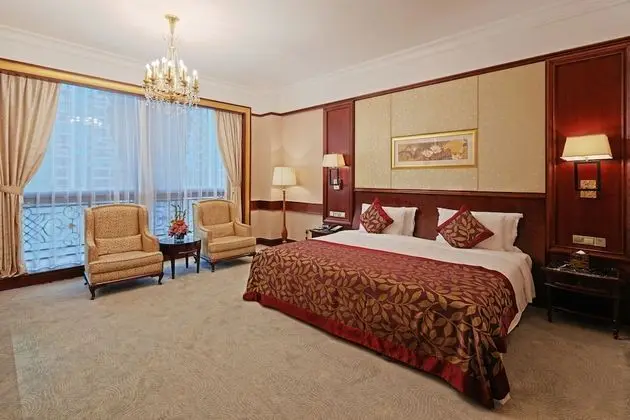 Deluxe Tek Büyük Yataklı Oda