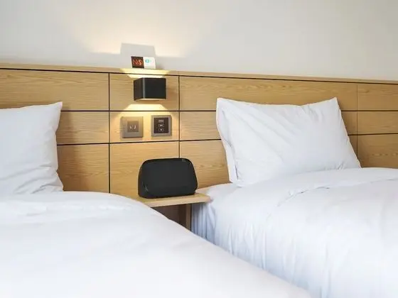 Standard İki Ayrı Yataklı Oda, Sigara İçilmez (High Floor, w/separated bath&toilet)